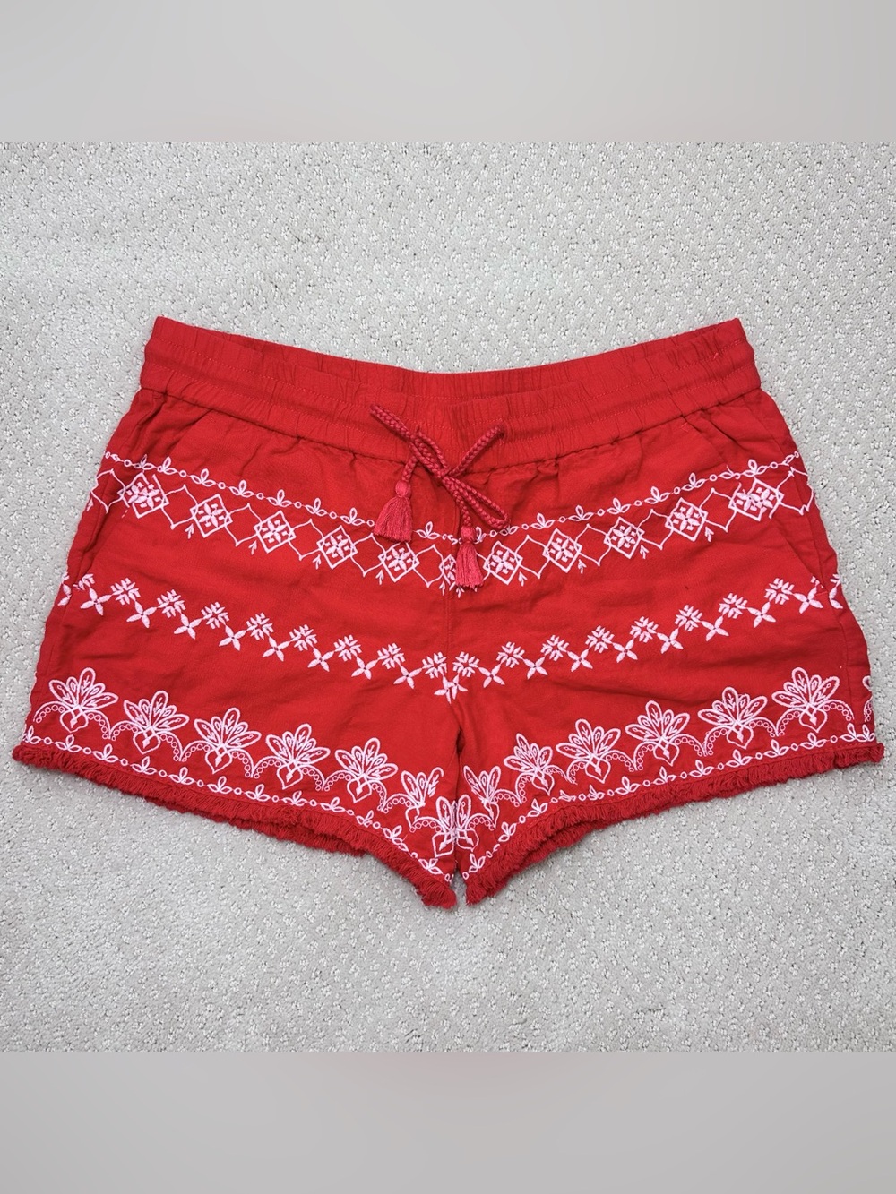 LOFT Embroidered Shorts Linen Viscose Blend Size Small Boho Fringe Red White